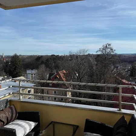 Zentrales An Der Bigbox Apartment